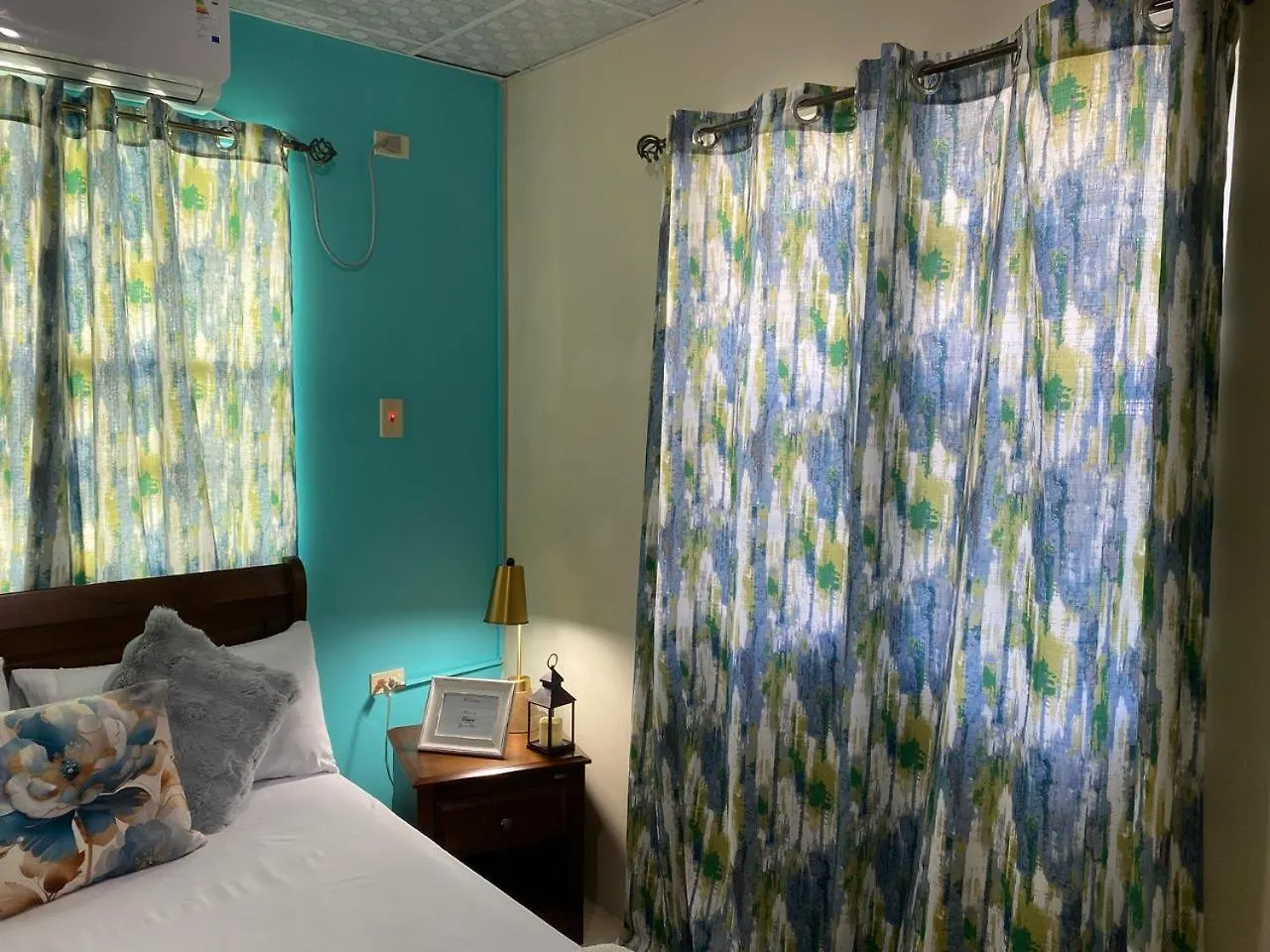Penzion Hotel Hibiscus Bliss Getaway San Juan